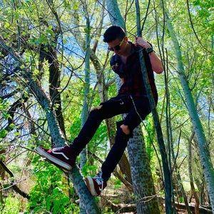 Meet your Posher, Carsom